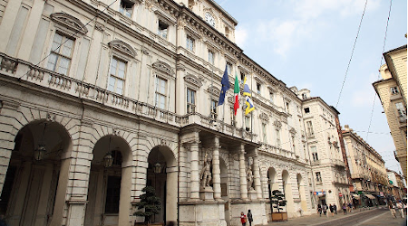 Lunedì 17 ore 18.00 manifestazione in piazza Palazzo di Città contro l’odio razziale e l’antisemitismo